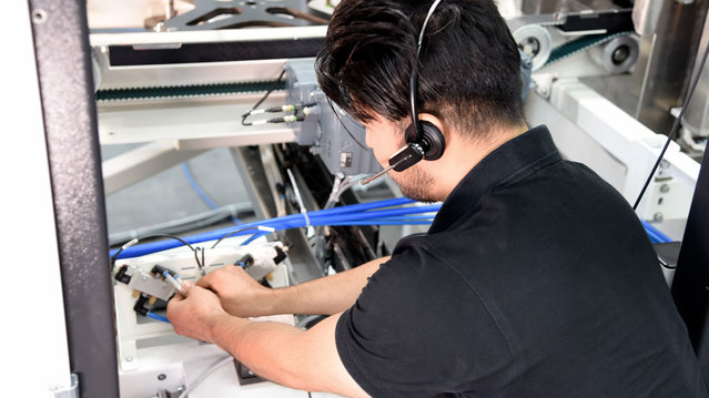 Example situation Remote Support Example situation Remote Support