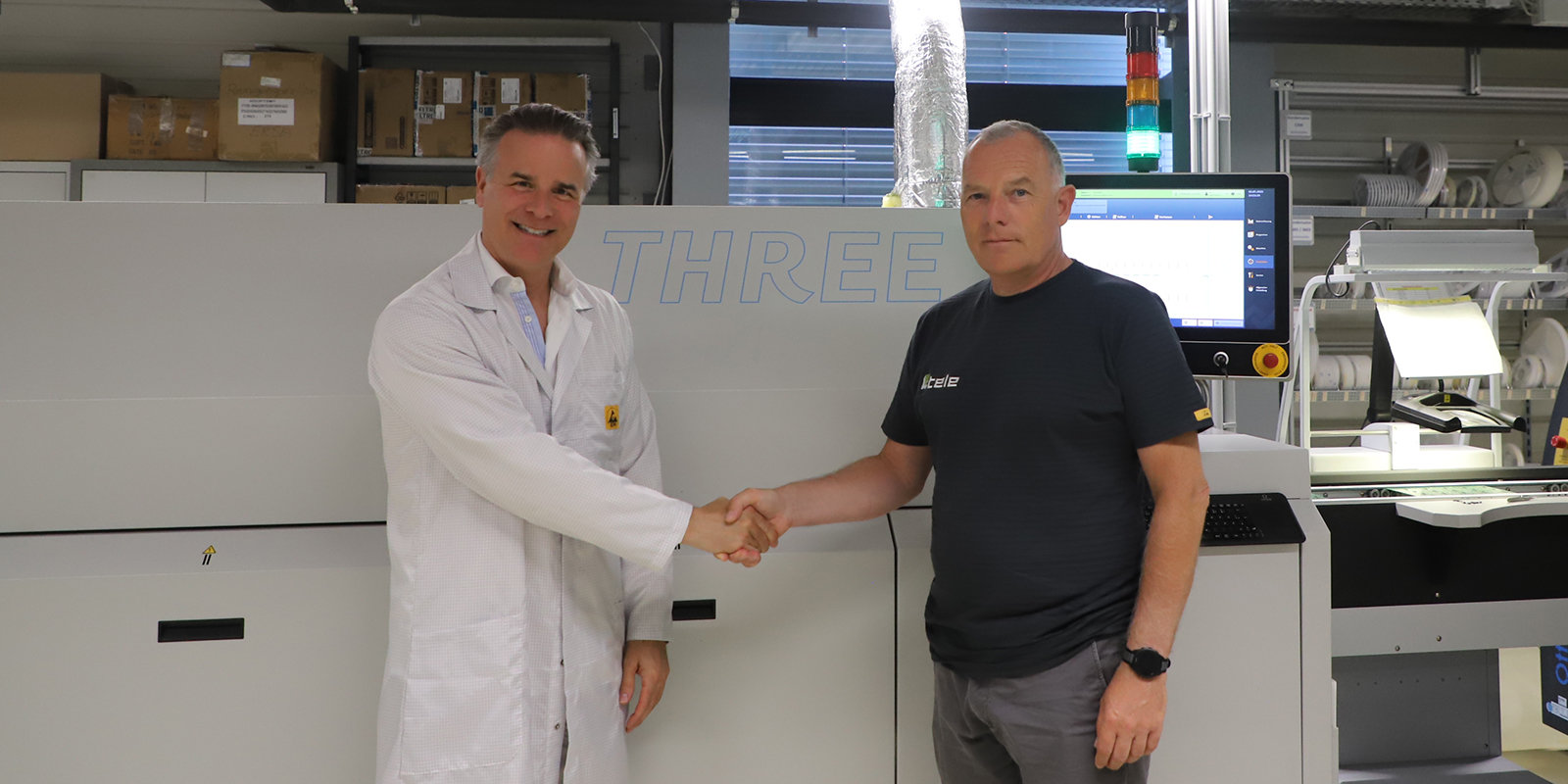 Good partners for over 20 years: Gerhard Sattler from TELE (right) and Stefan Kessler from Stepan GmbH Good partners for over 20 years: Gerhard Sattler from TELE (right) and Stefan Kessler from Stepan GmbH