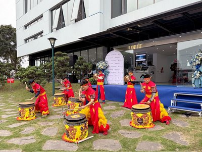 Traditional Vietnamese drummers at the opening of the new Demo Center