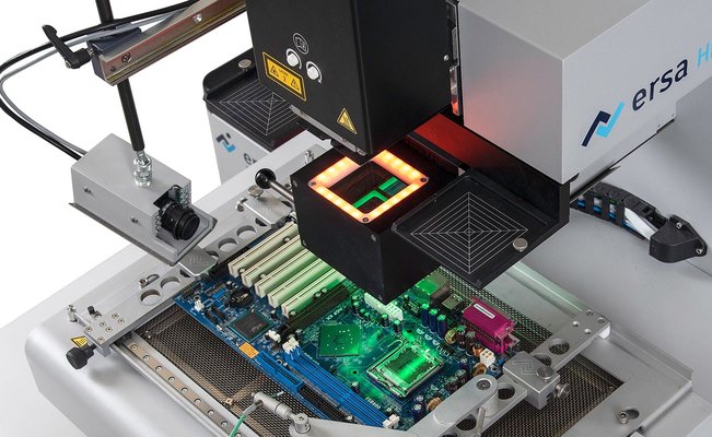 Best BTC prototype production: Ersa Hybrid Rework Systems HR 500 and HR 550 Best BTC prototype production: Ersa Hybrid Rework Systems HR 500 and HR 550