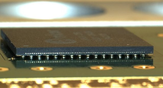 Process monitoring with the Ersa reflow process camera (RPC) parallel to real-time temperature recording Process monitoring with the Ersa reflow process camera (RPC) parallel to real-time temperature recording