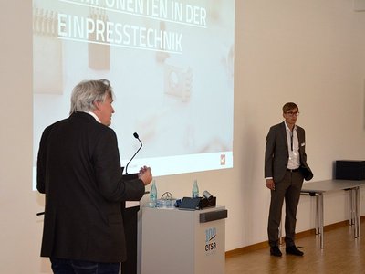 Matthias Ehrenfried (left) and Achim Engel from Würth Elektronik ICS presented the functions and applications of press-fit technology