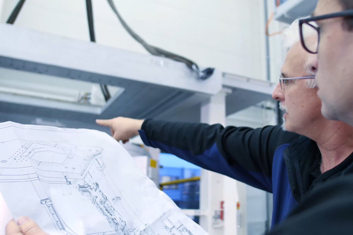 Assembly according to planning Consultation situation during assembly